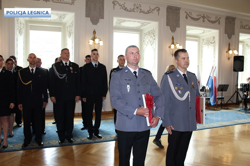 LUBIN. Pobili seniora, by ukraść mu portfel