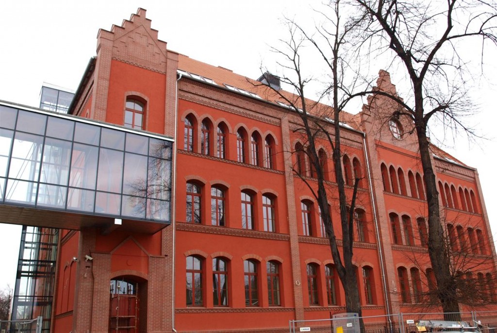 GŁOGÓW. Więcej studentów, mniej kierunków w PWSZ