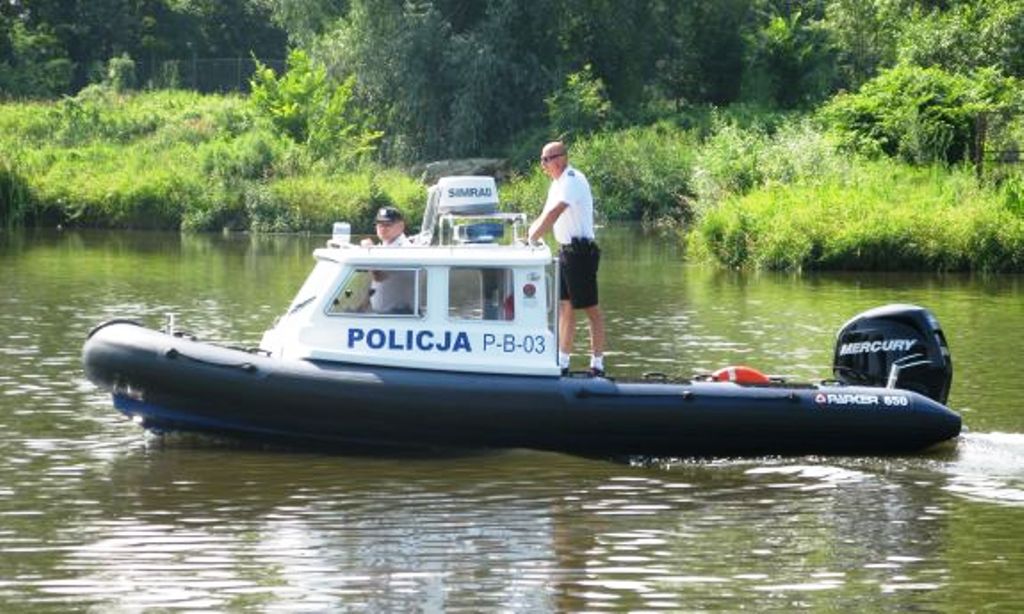 KUNICE. Stracił prawo jazdy i patent sternika