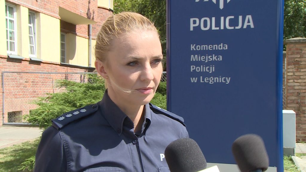 LEGNICA. Zostały sprowokowane, ale czy ich reakcja była właściwa? (WIDEO)