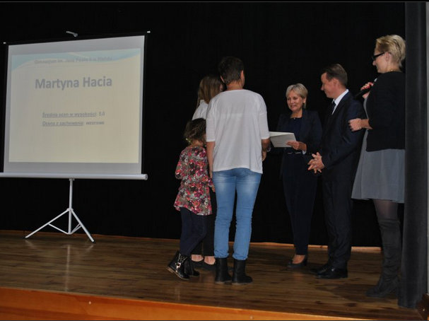ŻUKOWICE. Dostali stypendia od wójta