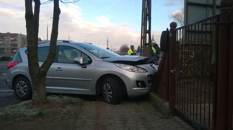 GÓRA. Pościg za pijanym kierowcą