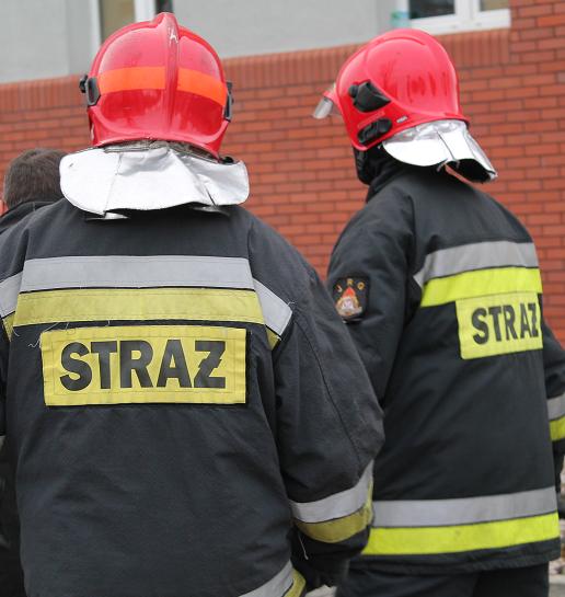 Ogień w bloku mieszkalnym