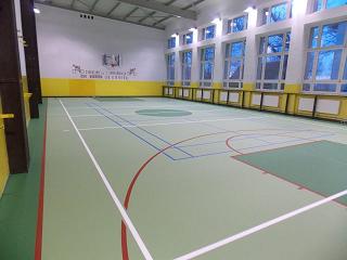 PASZOWICE. Sala po remoncie