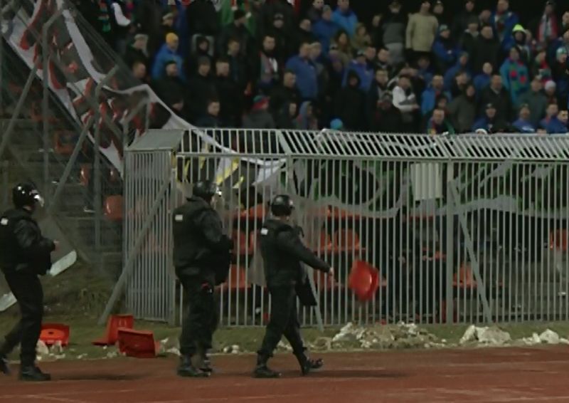 JAWOR. Będą wyjaśniać sprawę burdy na stadionie