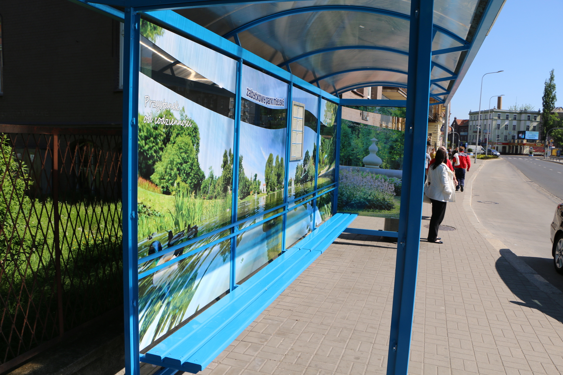 LEGNICA. Wandale zniszczyli wiatę z Kozim Stawem