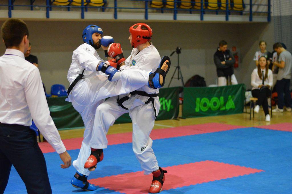 LUBIN. KKSW Lubin z medalami