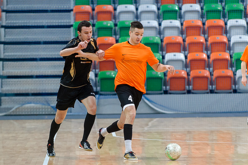 Komplet drużyn na RCS Cup