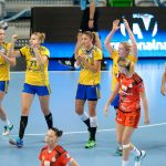 2016.09.04 Lubin Pilka reczna PGNiG Superliga Kobiet sezon 2016/2017 Metraco Zaglebie Lubin - Vistal Gdynia N/Z radosc Vistal Foto Pawel Andrachiewicz / Foto Andrus