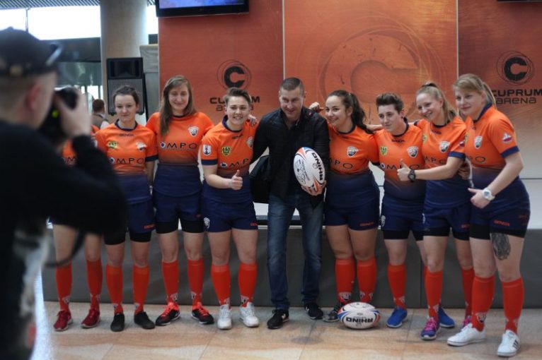 Rugbyści prezentowali się w galerii