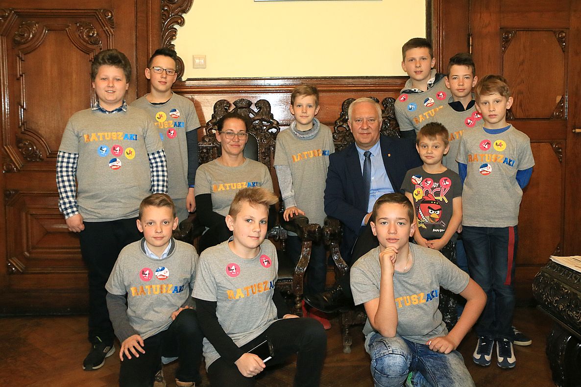 Legniccy uczniowie poznają urząd od podszewki