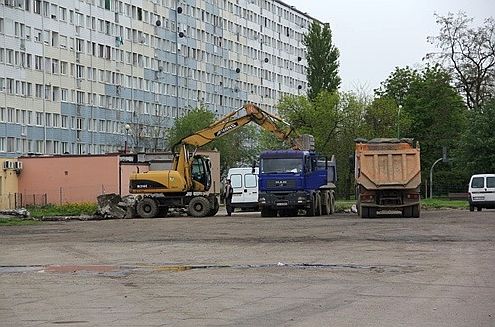 Budrim już buduje drogę i parking na os. Kopernika