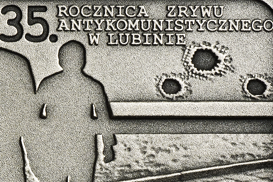Tak będzie wyglądać moneta, która upamiętni Zbrodnię Lubińską