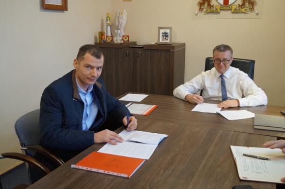 Dostali pół miliona na nowy chodnik
