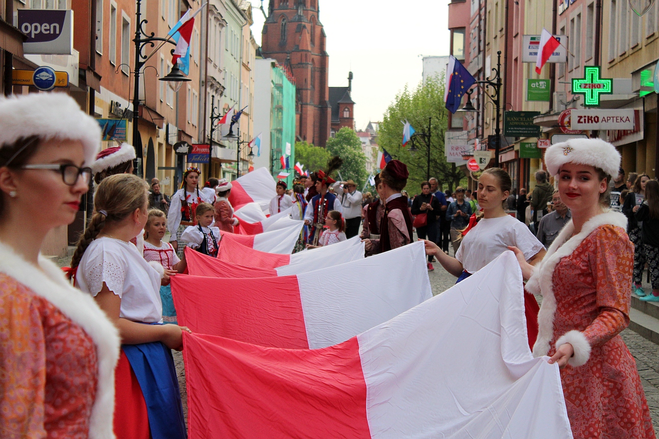 Biało-czerwone święto nad Kaczawą (FOTO)