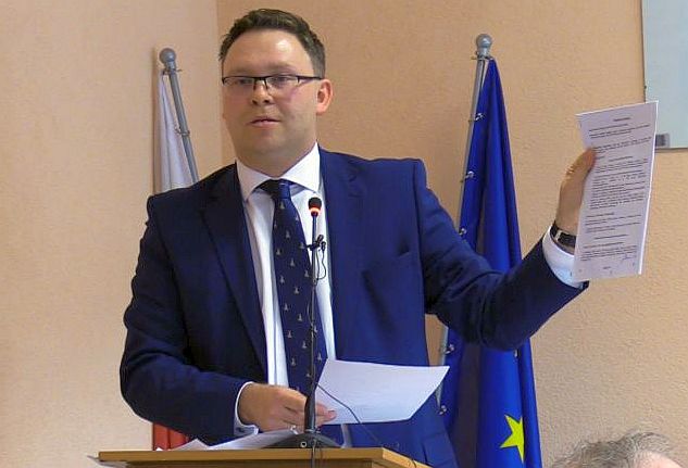 „Praca plus” z pośredniaka dobrej zmiany