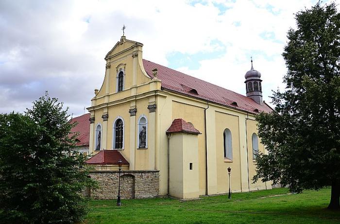 Polacy nie chodzą do kościoła. Nasza diecezja ósma od końca