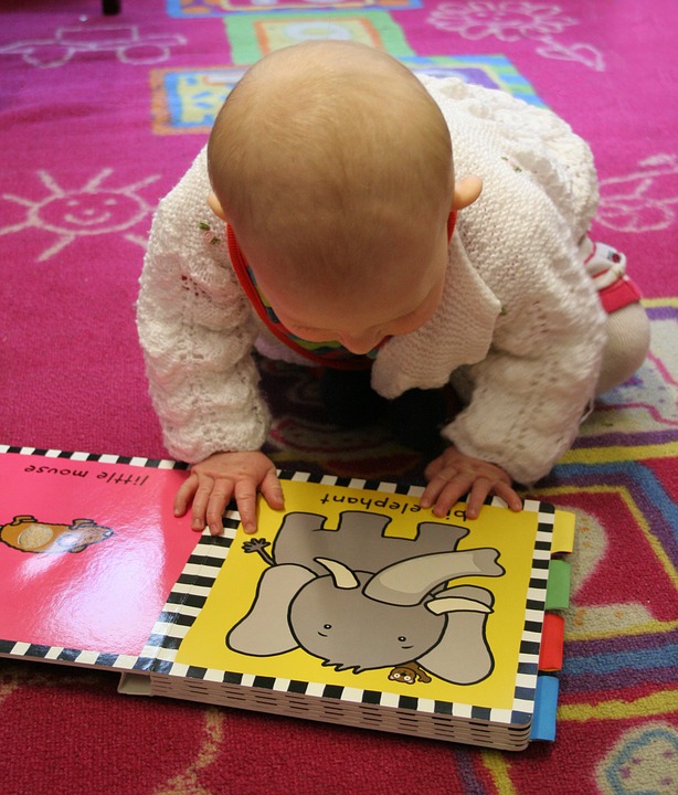 Do biblioteki najlepiej z mamą i tatą