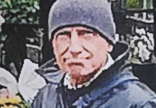 Policja szuka wandala, który profanował nagrobki (WIDEO)