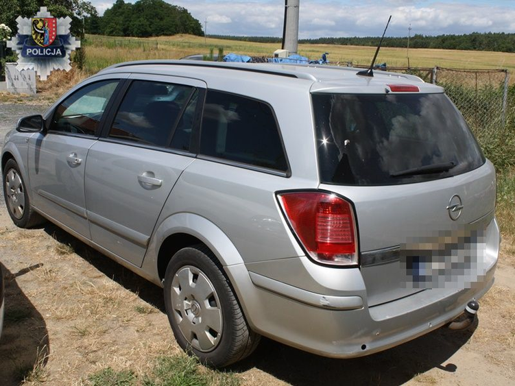 Policjantki odzyskały skradzione auto  