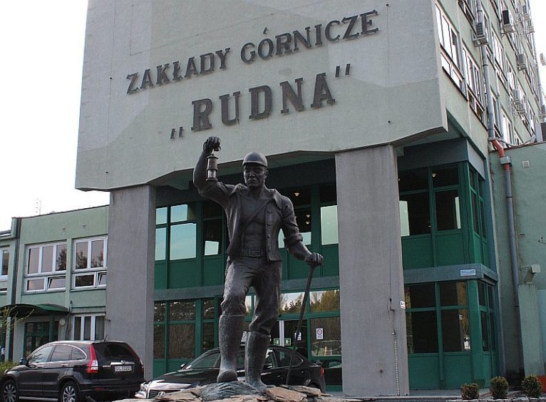 Wstrząs w kopalni „Rudna”. Zginął górnik (AKTUALIZACJA)