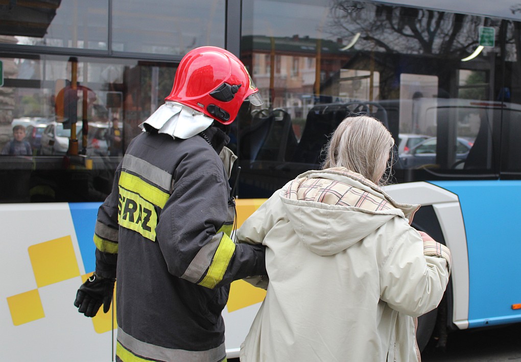 Tragedia przy Lotniczej. Dwie śmiertelne ofiary zatrucia czadem (FOTO)