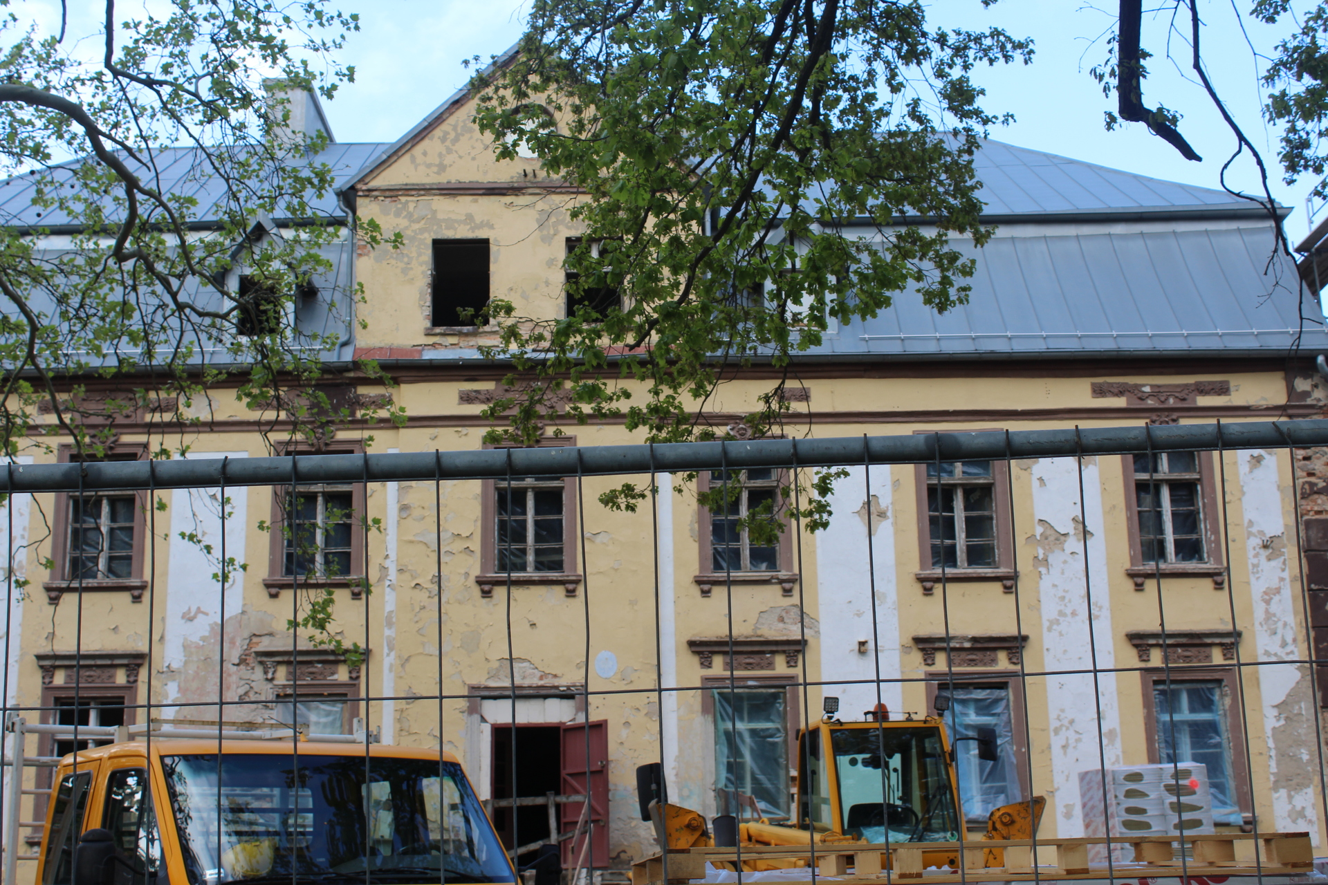 W ratuszu rozmawiali o pałacu w Suchej Górnej