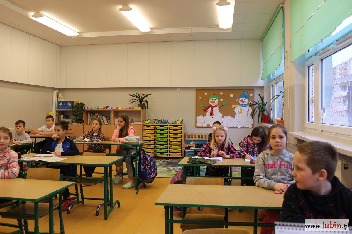 Wyłączyli dzwonek, wyciszyli klasę – tak szkoła pozbywa się hałasu