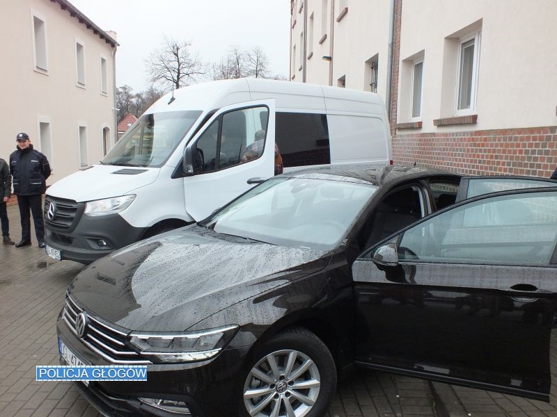 Nowe samochody dla głogowskiej policji