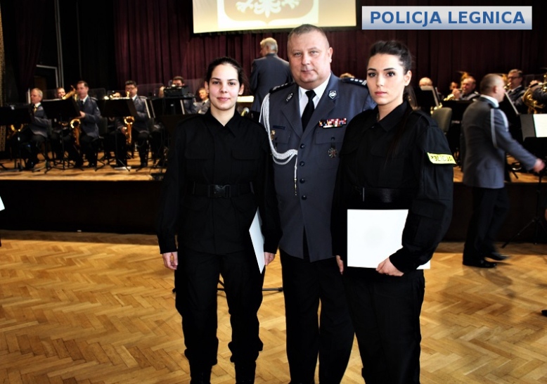 Dwie nowe funkcjonariuszki legnickiej policji