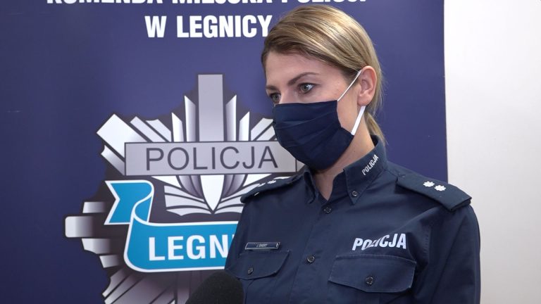 Latający samochód na autostradzie, nie żyje jedna osoba (WIDEO)