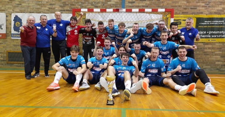 Juniorzy Siódemki w finale!
