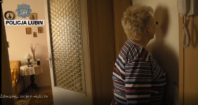 Seniorka straciła 50 tysięcy złotych
