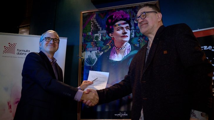 Teatr z formułą dobra (WIDEO)