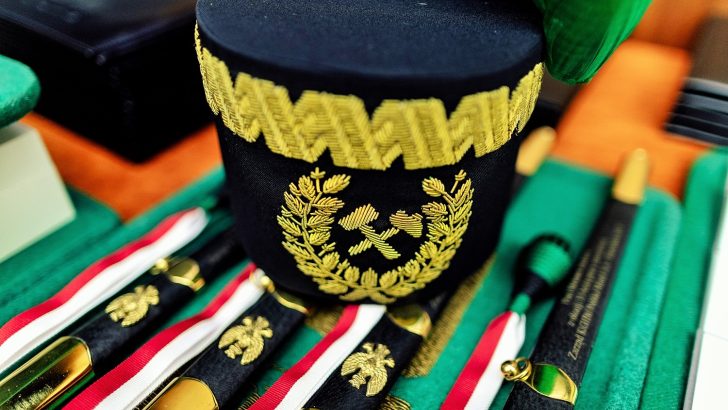 Barbórka 2022 z pochodem, karczmami i  combrami