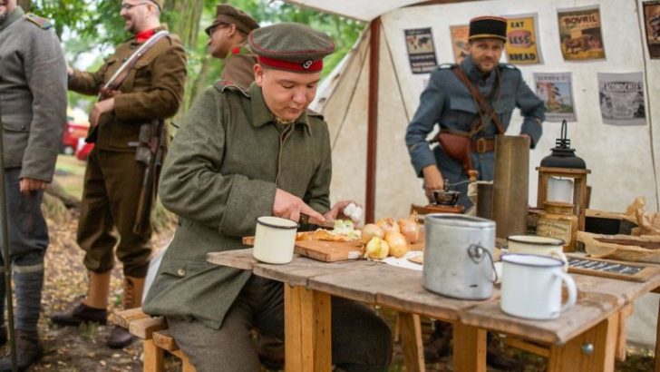 Pokazywali życie w czasach I wojny światowej (WIDEO)