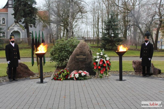 Wspominają tragicznie zmarłych
