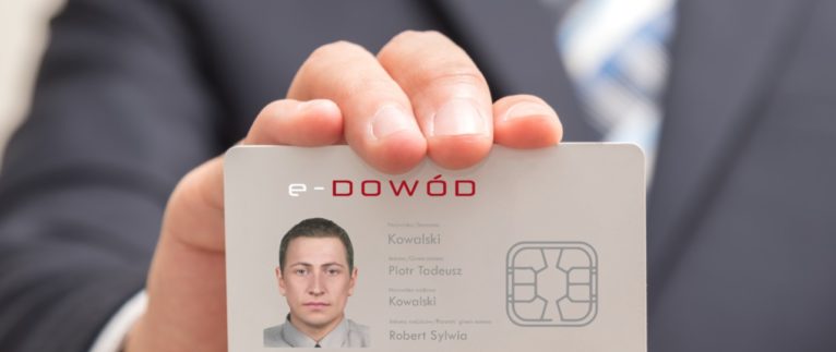 Od dzisiaj nowe e-dowody i prawa jazdy