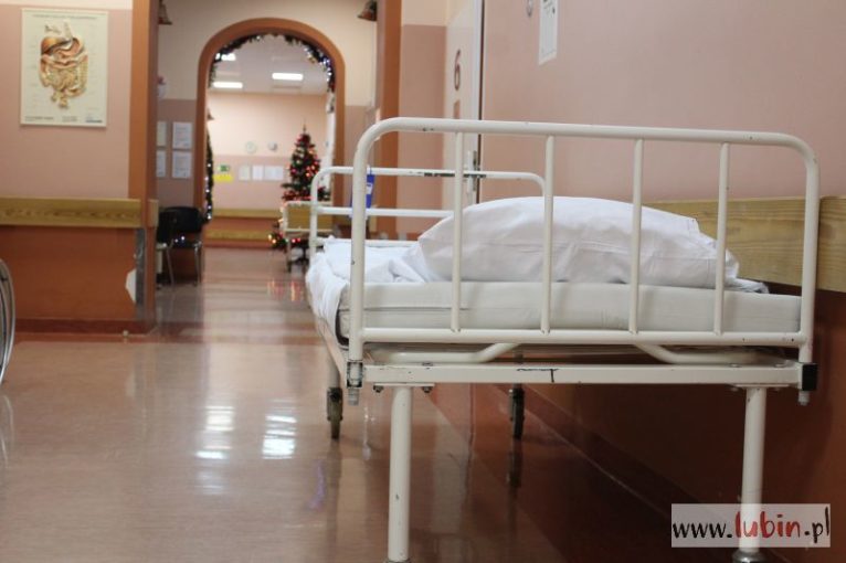 Koniec z opłatami dla rodziców za pobyt przy dziecku w szpitalu