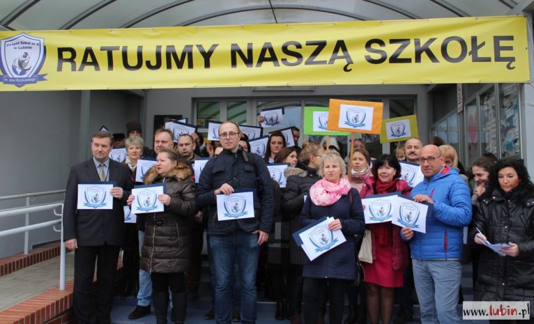 Lubinianie nie chcą zmian w swoich szkołach